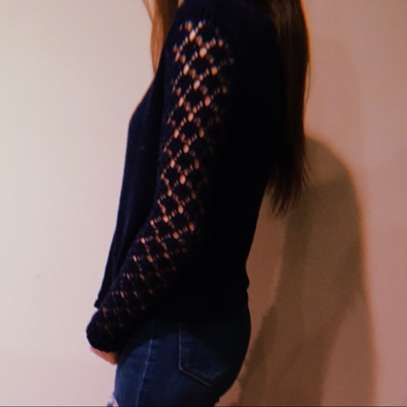 Navy blue sweater with cut outs - Picture 2 of 2